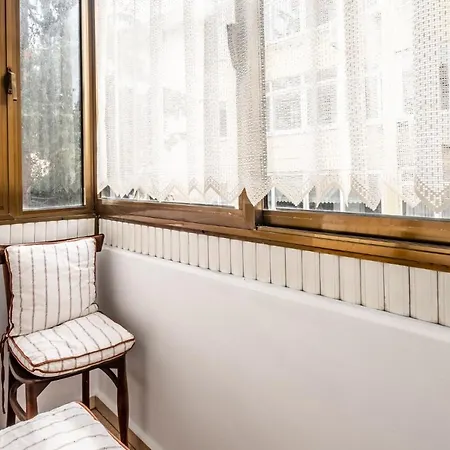 Flat With Balcony Near Idealtepe Marmaray Station Lejlighed *
