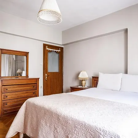 Flat With Balcony Near Idealtepe Marmaray Station